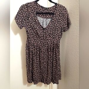 🟣Floral print pleated mini dress size small